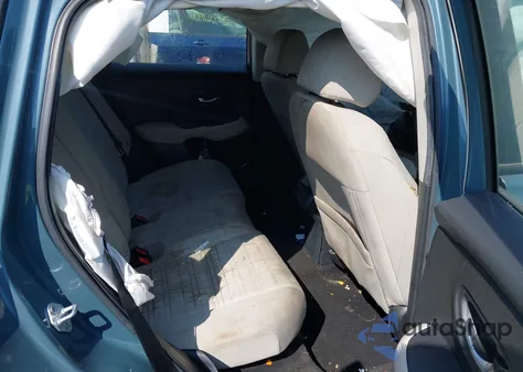 2023 Honda Hr-V Awd Lx z USA, uszkodzony, nr VIN 3CZRZ2H38PM747175